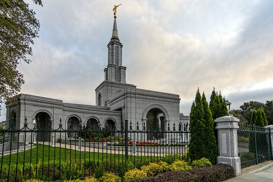 Sacramento Temple w o hf 16x24