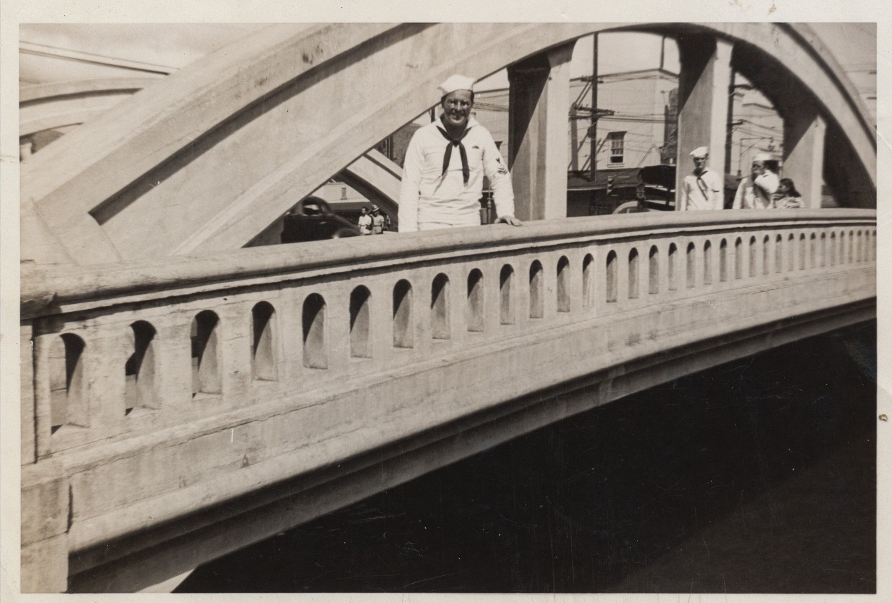 Harold on a bridge