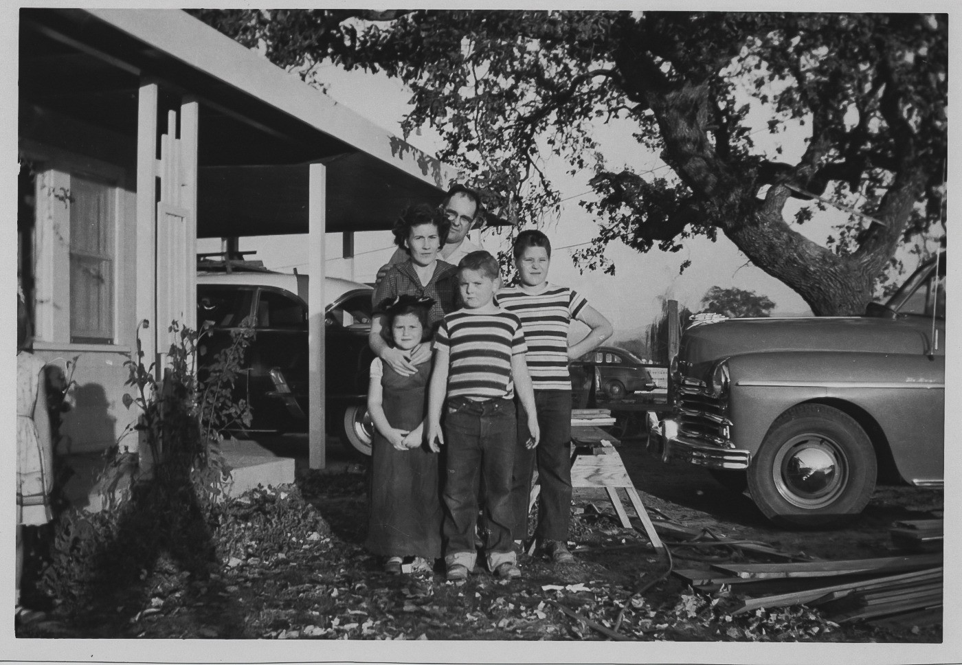 Ramona, Harold, Joyce, Bill and Les at Ashmore's house abt 1955